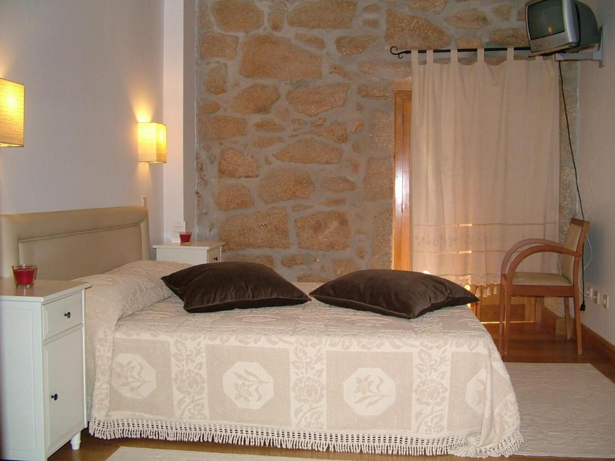 Casa D Toninha - Casas De Campo - Turismo Espaco Rural - Al Sernancelhe المظهر الخارجي الصورة