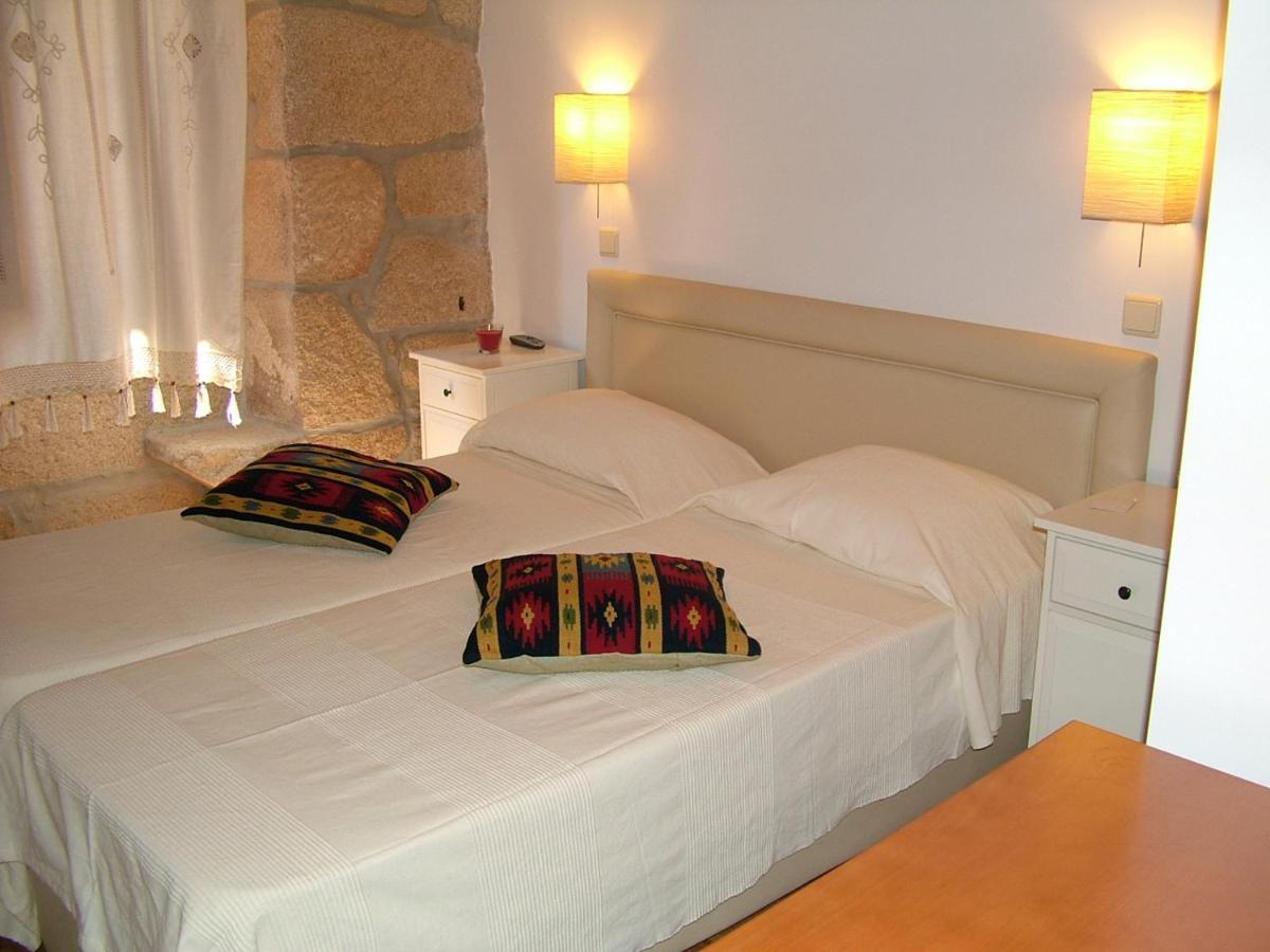 Casa D Toninha - Casas De Campo - Turismo Espaco Rural - Al Sernancelhe المظهر الخارجي الصورة