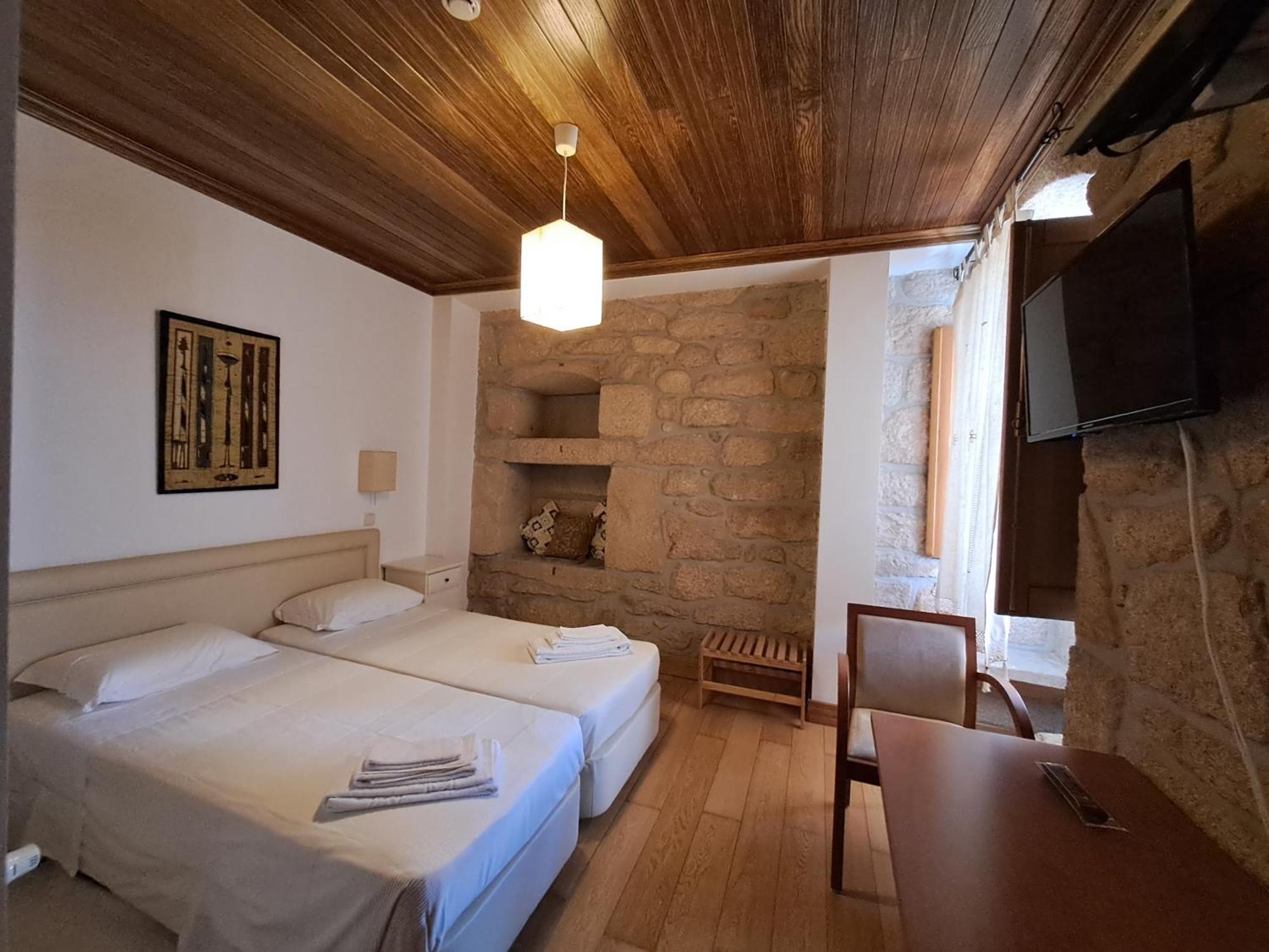 Casa D Toninha - Casas De Campo - Turismo Espaco Rural - Al Sernancelhe المظهر الخارجي الصورة