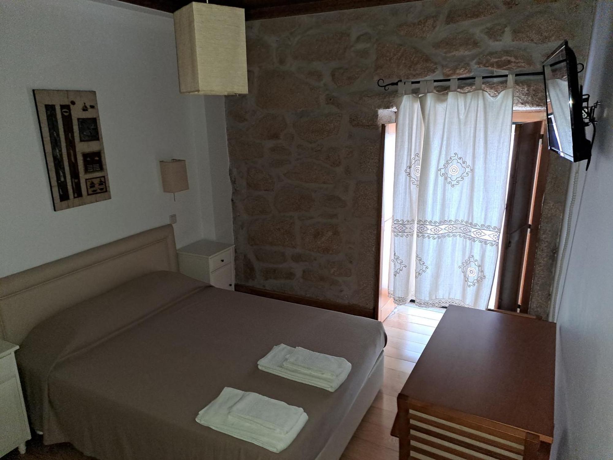 Casa D Toninha - Casas De Campo - Turismo Espaco Rural - Al Sernancelhe المظهر الخارجي الصورة